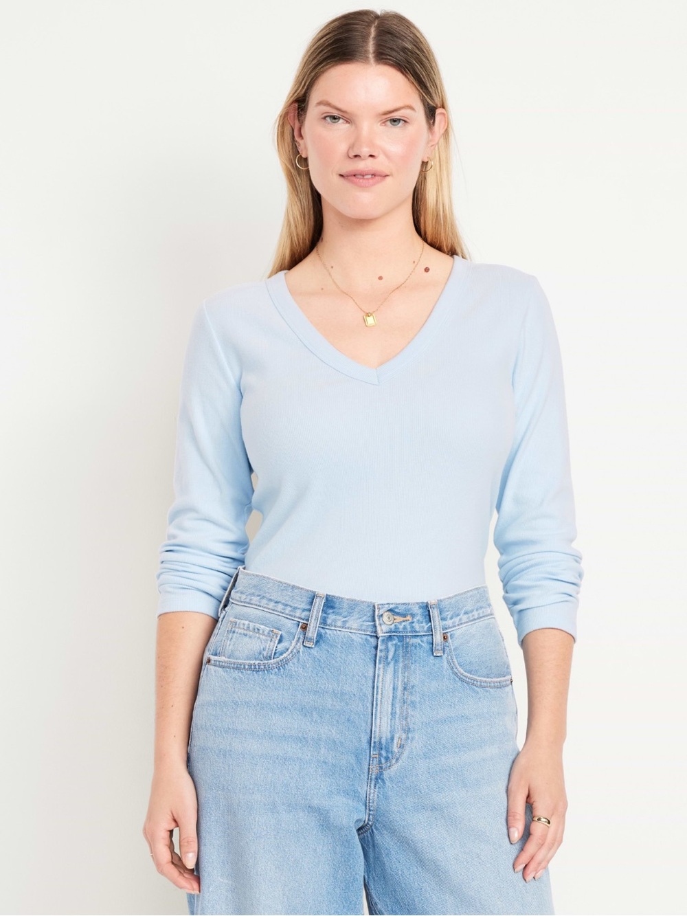 🆕 Old Navy Women's Cozy Snug Long-Sleeve V-Neck T-Shirt XL 16-18 - Picture 4 of 16